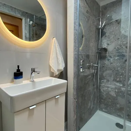 House Malena - Konukevi Vis